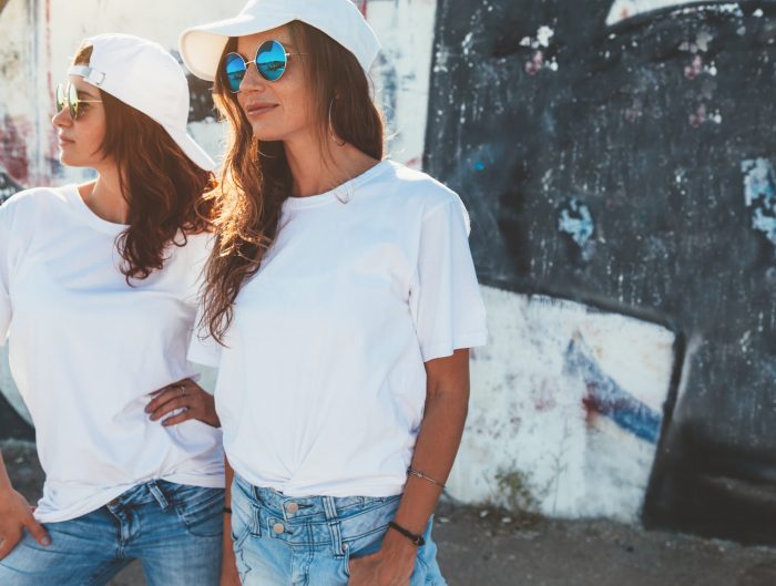 Damskie t-shirty - wybierz swój ulubiony na lato 2018! 5 sposobów na podkoszulek
