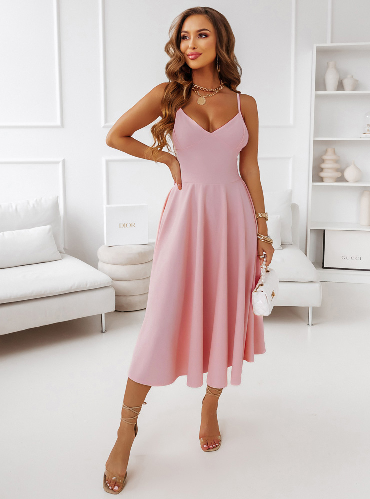 Pudrowa rozkloszowana sukienka na ramiączkach Dalliaa - Kolor : Pudrowy- Rozmiar : L/XL